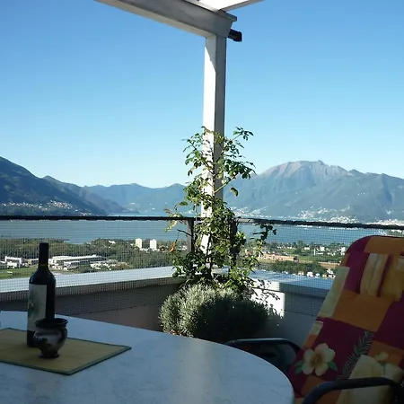 Al Monte Apartment *